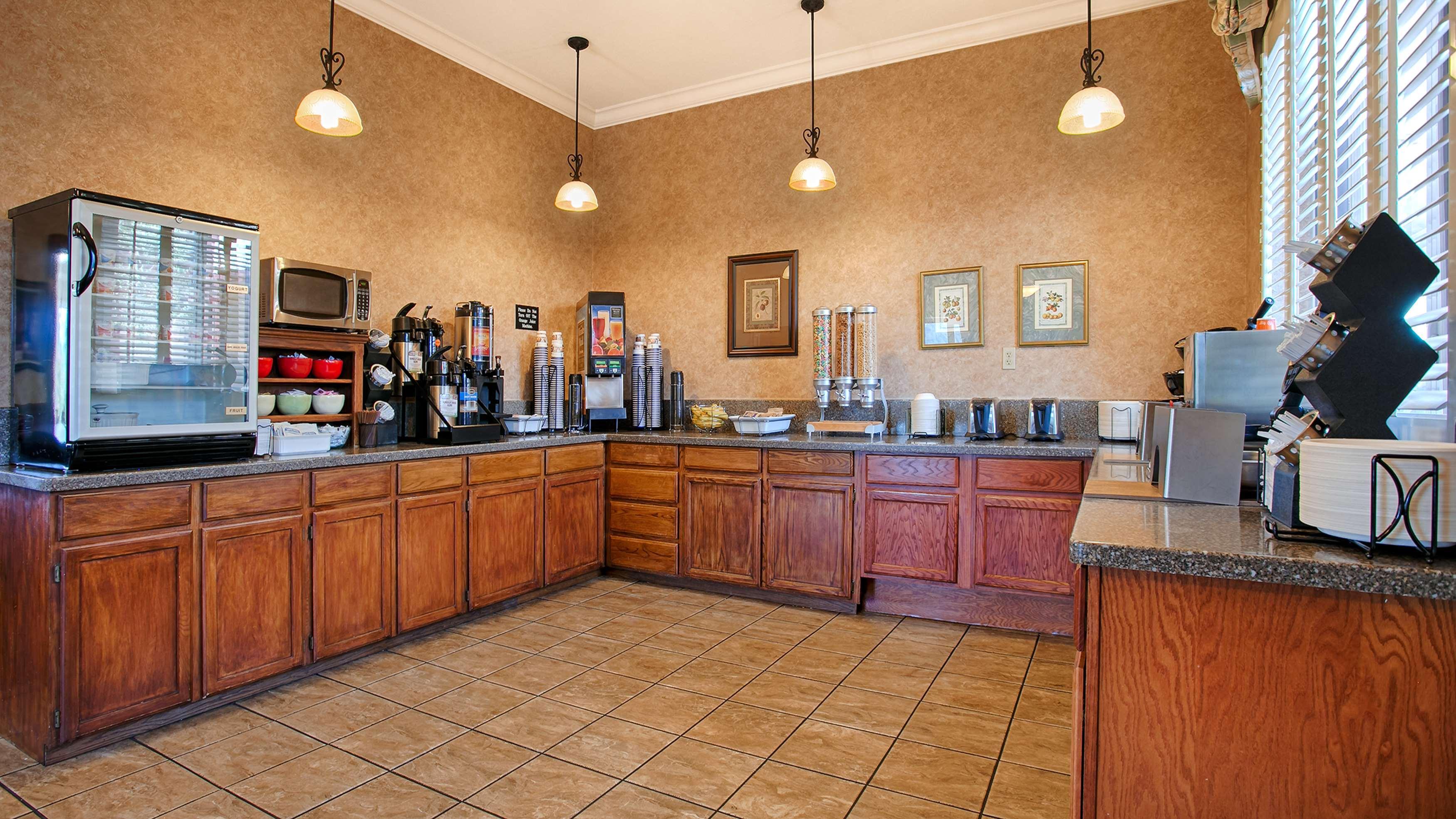 Best Western Plus Humboldt House Inn Гарбервилл Экстерьер фото