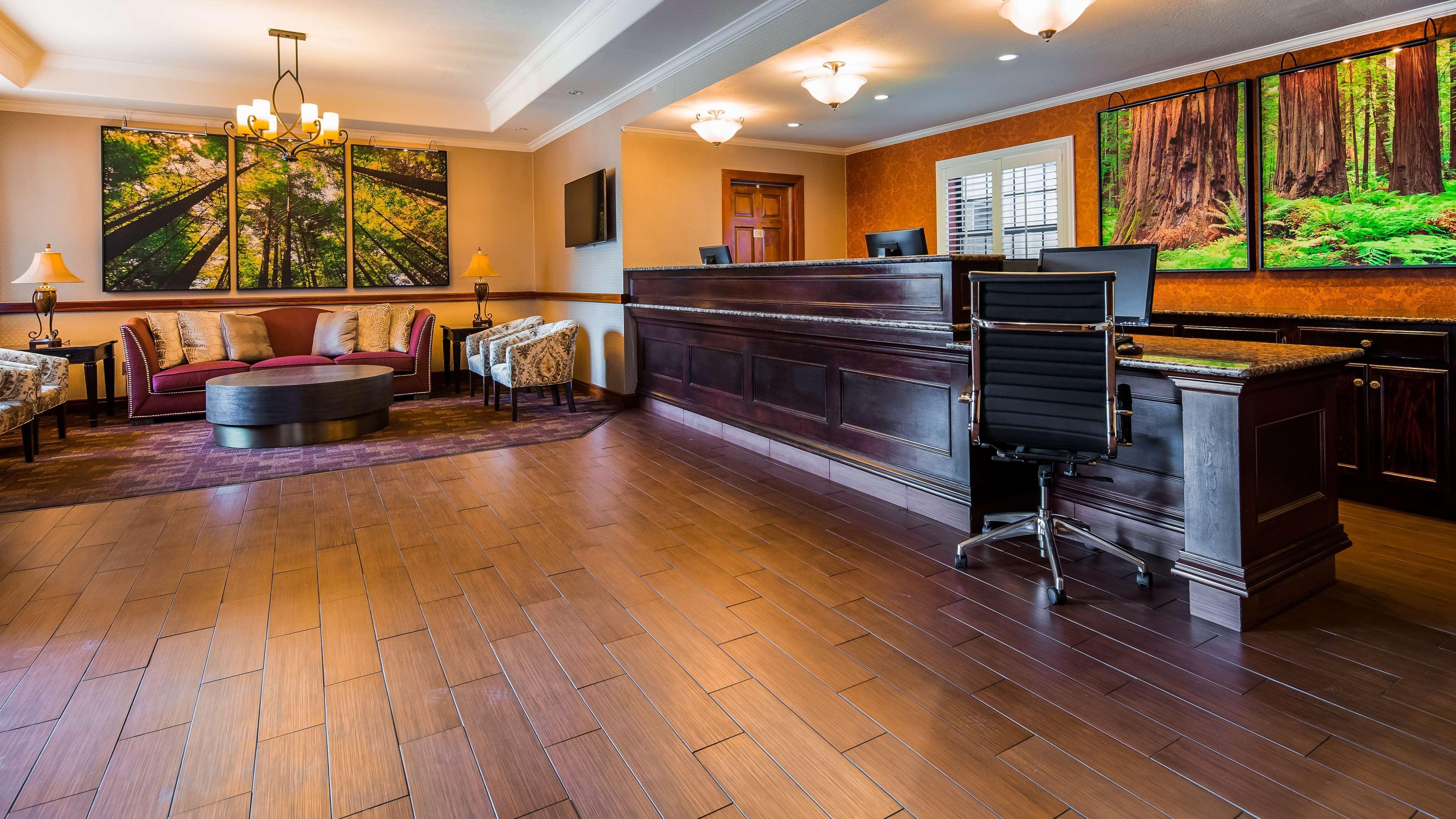 Best Western Plus Humboldt House Inn Гарбервилл Экстерьер фото