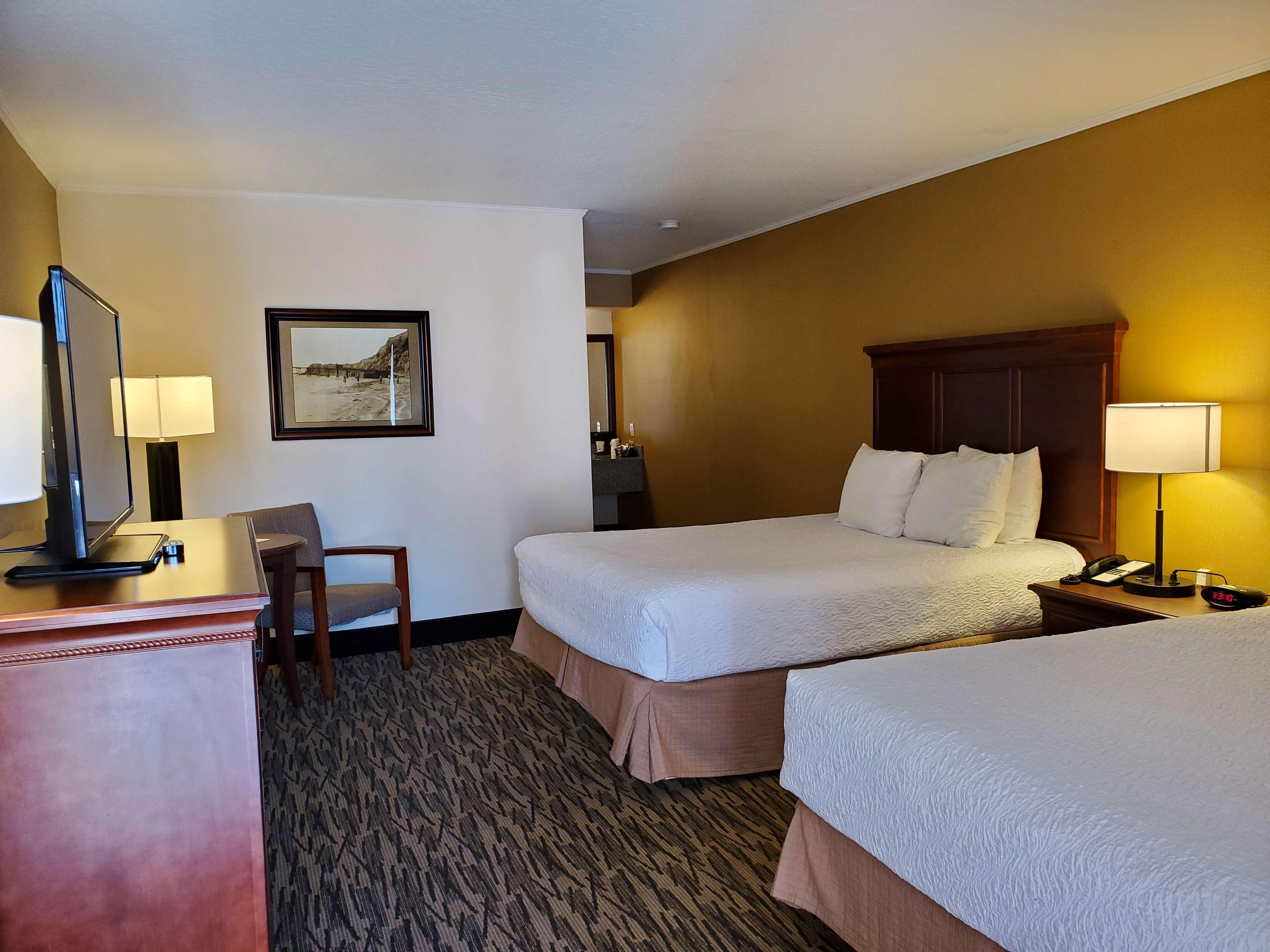Best Western Plus Humboldt House Inn Гарбервилл Экстерьер фото