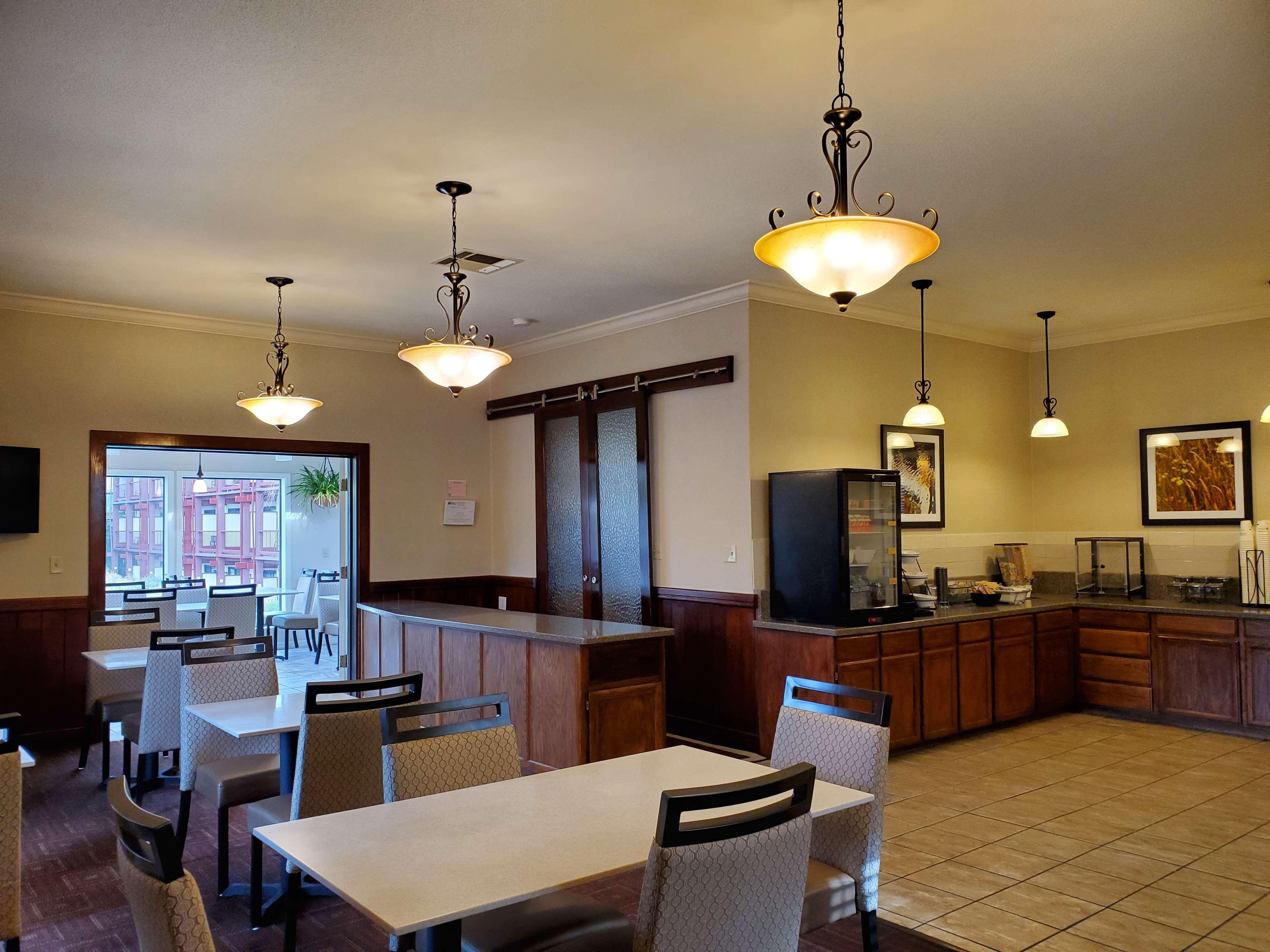 Best Western Plus Humboldt House Inn Гарбервилл Экстерьер фото