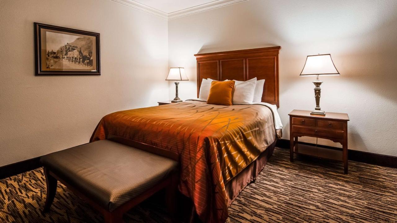 Best Western Plus Humboldt House Inn Гарбервилл Экстерьер фото